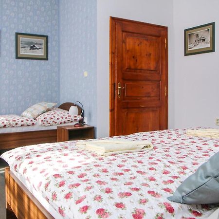 Mini Hotel Abraka & Apartments Чеський Крумлов Екстер'єр фото