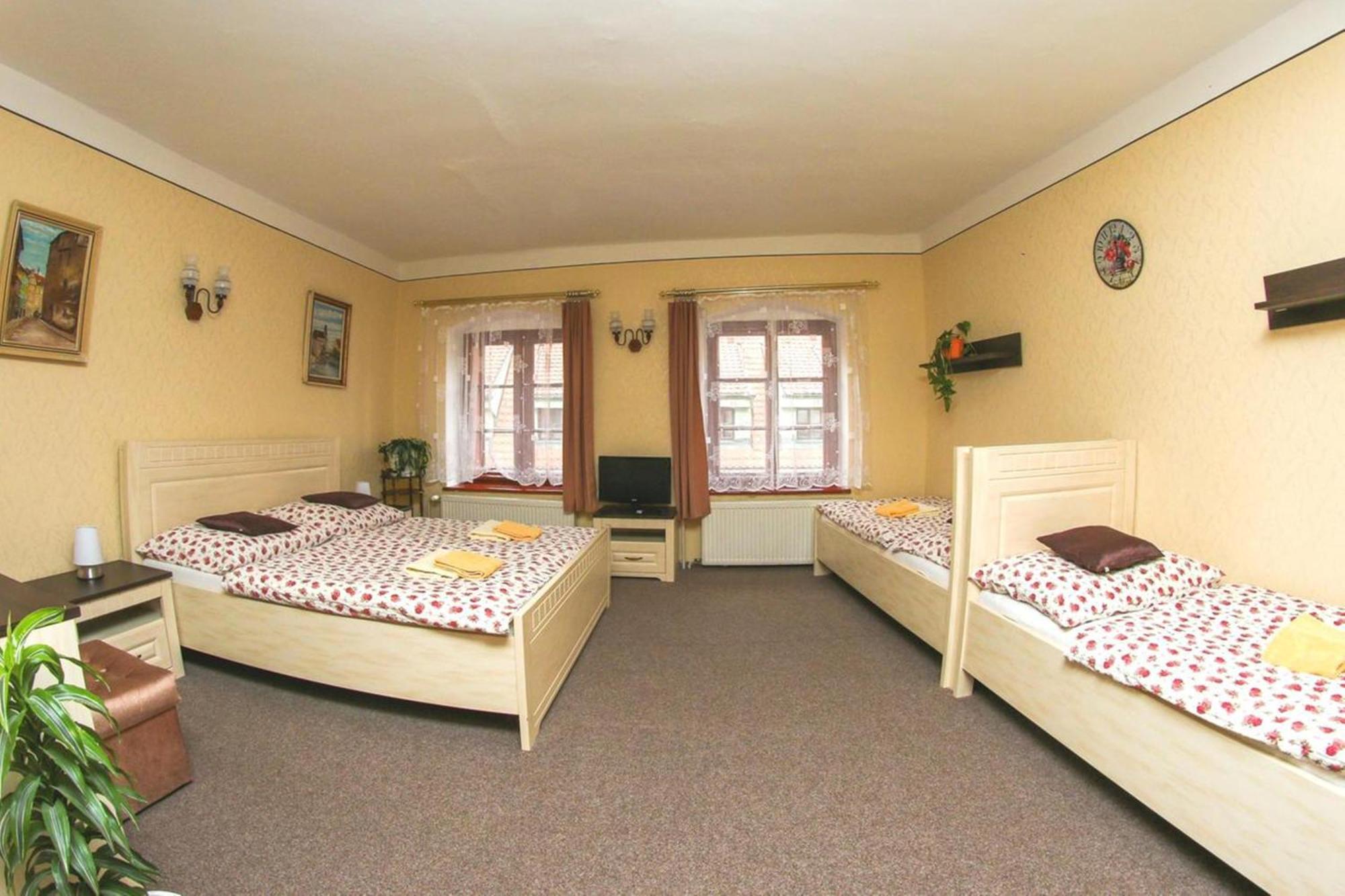 Mini Hotel Abraka & Apartments Чеський Крумлов Екстер'єр фото