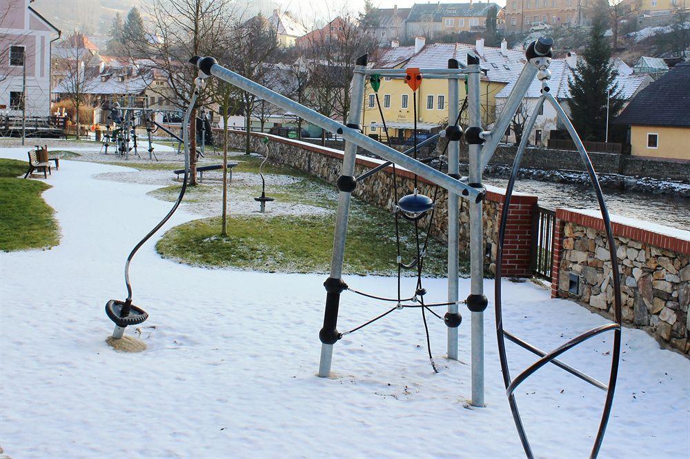 Mini Hotel Abraka & Apartments Чеський Крумлов Екстер'єр фото